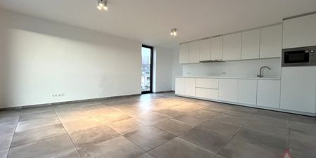 Appartement te huur in Zonnebeke voor € 750 met 1 slaapkamer - Photo 2