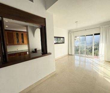 Luxury Semidetached House for rent in Istán, Andalusia - Photo 5