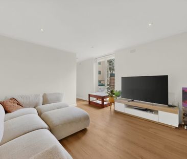 Updated Villa with Private Outdoor Space in a Quiet Low-Density Set... - Photo 4