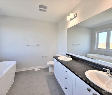 For Lease - 2112 Winsome Terrace, Orleans - Cumberland and Area, On... - Photo 6