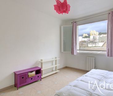 Location Appartement 3 pièces 68m² - Photo 3