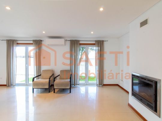 Moradia T4 em Lisboa - Photo 1