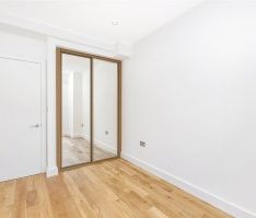 Clapham High Street, Clapham, SW4 - Photo 1