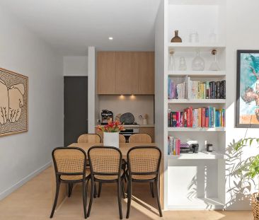 Designer Residence in the Heart of Richmond! - Photo 5