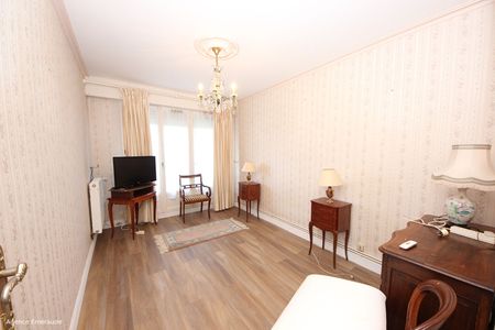 Location Appartement 4 pièces 105m² - Photo 5