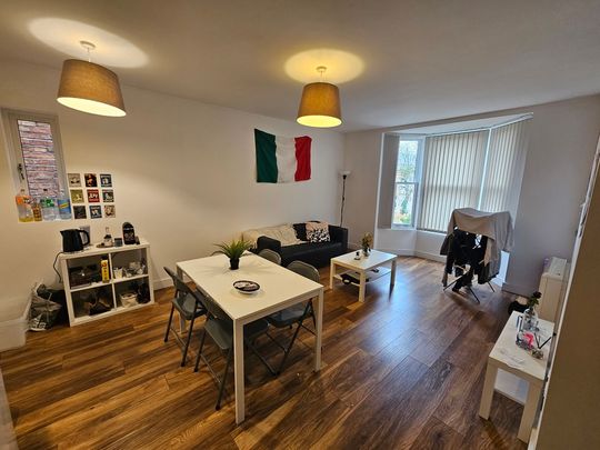 2 Bed Student Accommodation - Photo 1