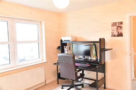 83 Leighinmohr Avenue, Ballymena, BT42 2AN - Photo 2