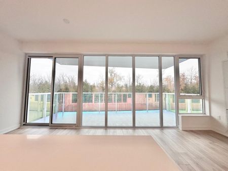 For Lease - 333 Sunseeker Avenue Unit# 515, Innisfil, Ontario - Photo 3