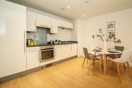 2 bedroom apartment to rent - Photo 4
