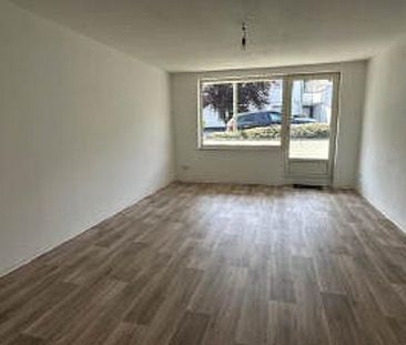 Moderne und helle Wohnung mit Balkon und attraktivem Grundriß - Foto 1