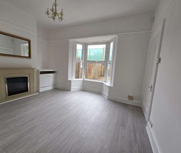 3 bedroom end of terrace house to rent - Photo 6