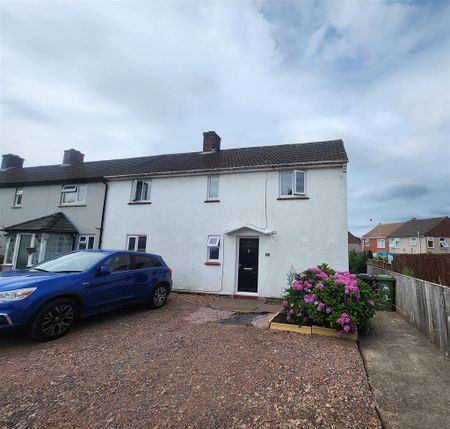 3 bedroom end of terrace house to rent - Photo 3