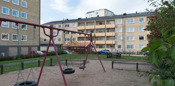 Stenkvistavägen, Eskilstuna - Photo 2