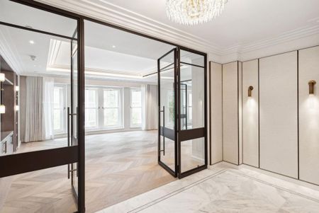 4 bedroom flat to rent - Photo 2