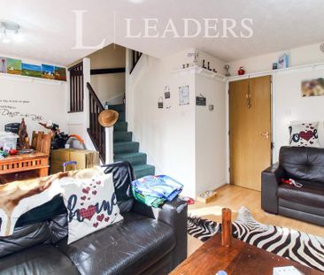3 bedroom terraced house to rent - Photo 5