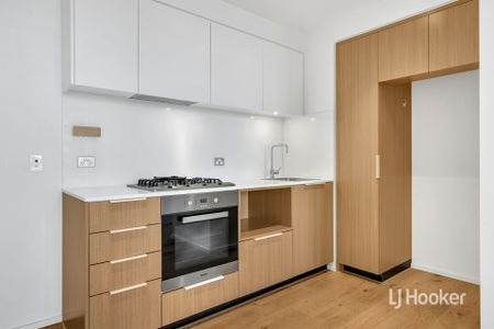 Wonderful 1 Bedroom 1 Bathroom apartment for lease! - Photo 4