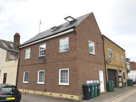 St. Albans Road, Watford - Photo 3