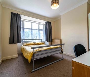 1 Wolfe Avenue , Heworth - Photo 6