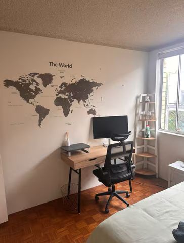 Bondi Beach - Photo 5