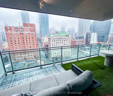 Vu Condos and Lofts , #1006 - Photo 3