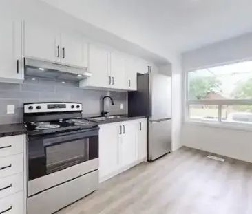 253 Oakwood Ave, Toronto, ON M6E 2V3 | 253 Oakwood Avenue, Toronto - Photo 1
