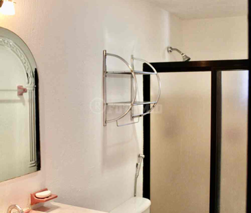 ¡Casa remodelada! con alberca, amplio jardín, goza de excelente ubi... - Foto 5