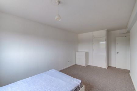 2 bed apartment to rent in Dollery Drive, Birmingham, B5 - Photo 5