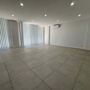 205/23-25, Toongabbie Road, Toongabbie - Photo 2