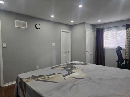 For Lease - 276 Pressed Brick Drive, Brampton, Ontario - Photo 3