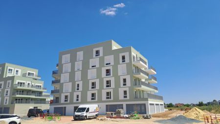 Location Appartement 2 pièces 43m² FLEURY SUR ORNE 14123 - Photo 4