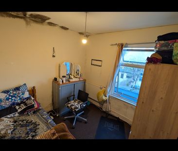 Room in a Shared House, Henley Road, IG1 - Photo 2