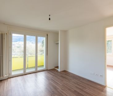 1er loyer offert – Beau et lumineux 2.5 pièces avec balcon - Photo 4