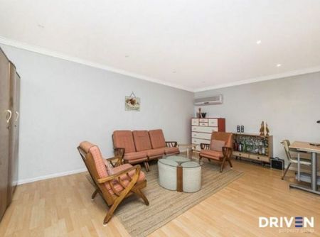 The Complete Family Package in Bayswater - Photo 2