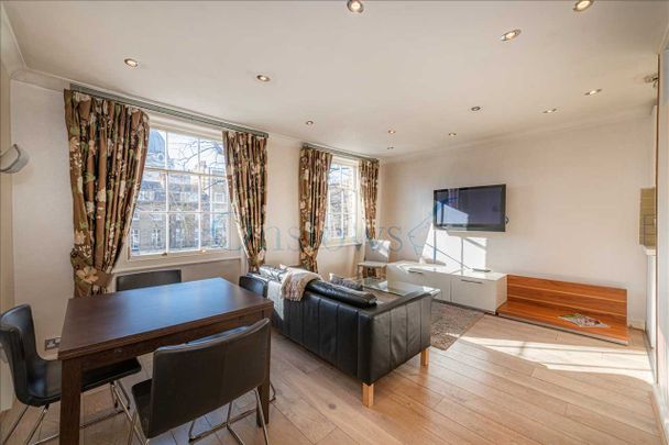Brompton Square, Knightsbridge - Photo 1