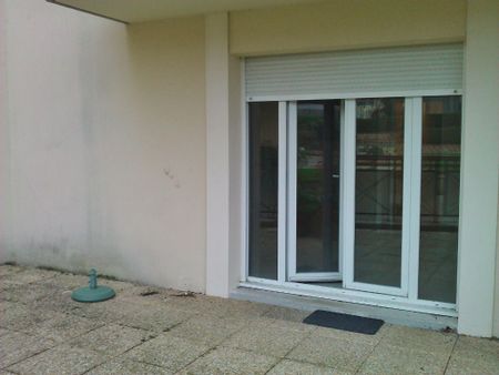 Location Appartement 4 pièces 83m² - Photo 2