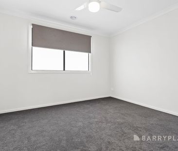 Modern Comfort in a Convenient Location - Photo 2