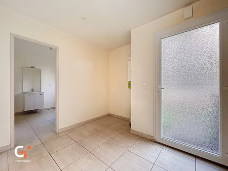 Maison 110m2 3 chambres jardin parking - Photo 2