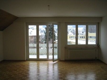 Helle Dachwohnung mit Balkon - Photo 5