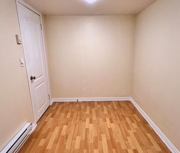 Grand 4½ à NDG (Village Monkland) - Photo 2