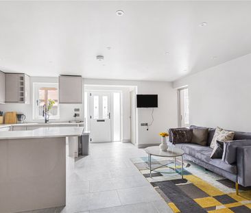 Friars Mead, London, E14 3JZ - Photo 1