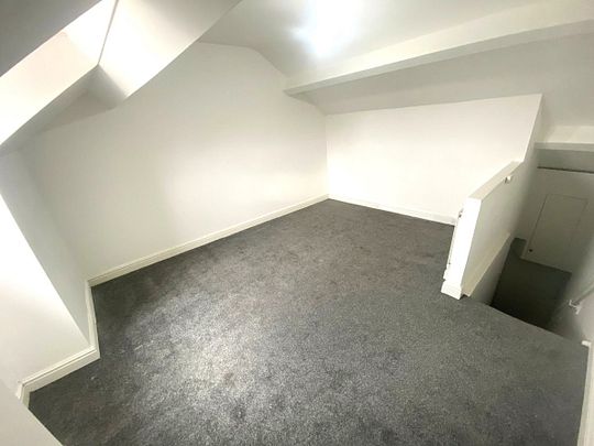 3 Bed Terrace - Photo 1