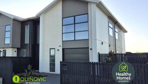 Beautiful townhouse in Atutahi Lane, Papamoa - Photo 1