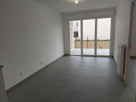 location Appartement T2 DE 38.87m² À MANOSQUE - Photo 3