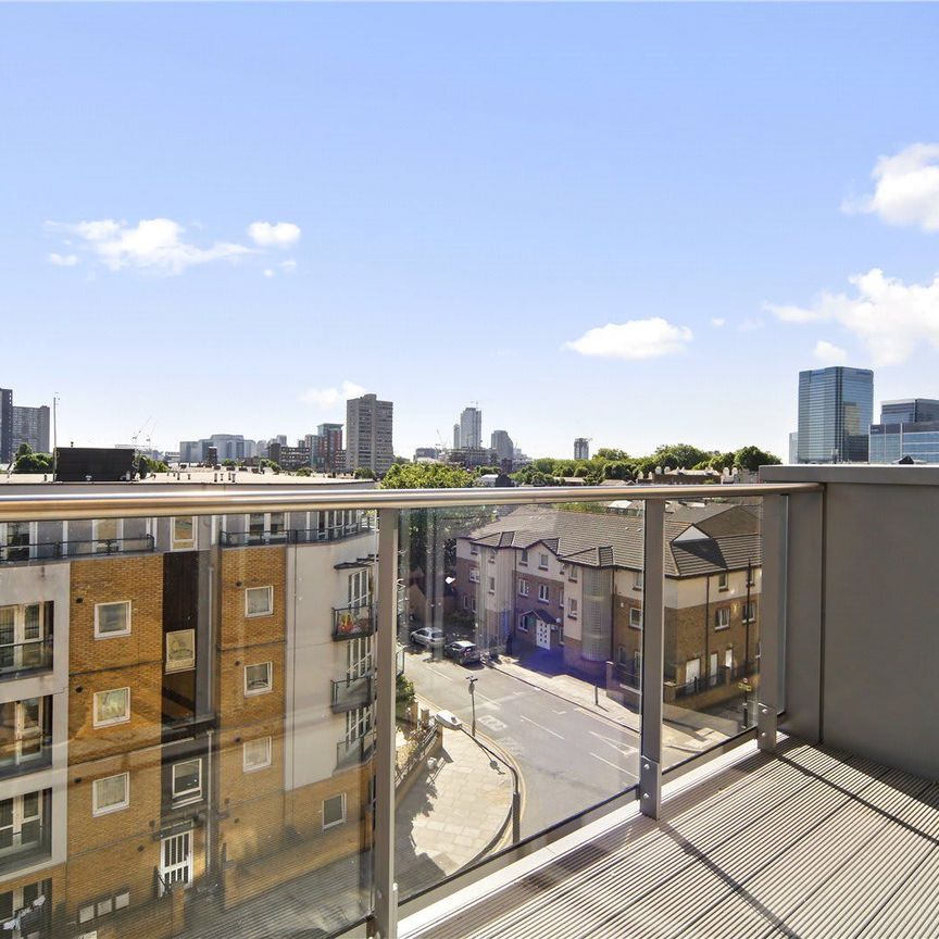 Epstein Square London E14 - Photo 1