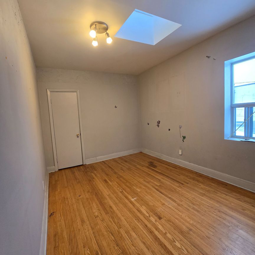 For Lease - 2500A Kingston Road Unit# Apt 1, Toronto, Ontario - Photo 1