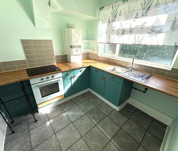 2 bedroom apartment to rent - Photo 2