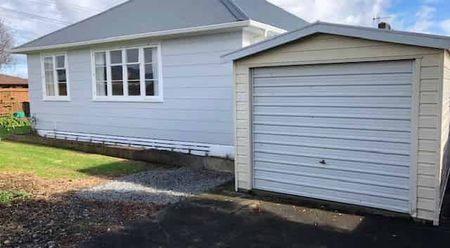 SUNNY AND JUST A SHORT WALK TO TOWN - Photo 4