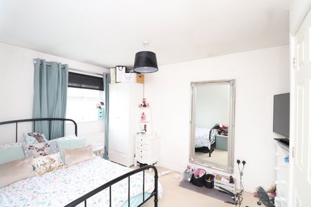 3 bedroom house to rent - Photo 2