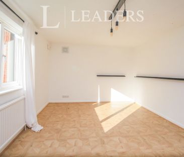 2 bedroom apartment to rent Sutton Close, Beckenham, BR3 - Photo 3