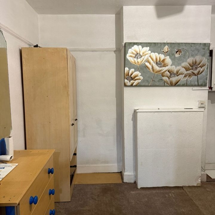 Room in a Shared Flat, Green Lane, IG3 - Photo 1
